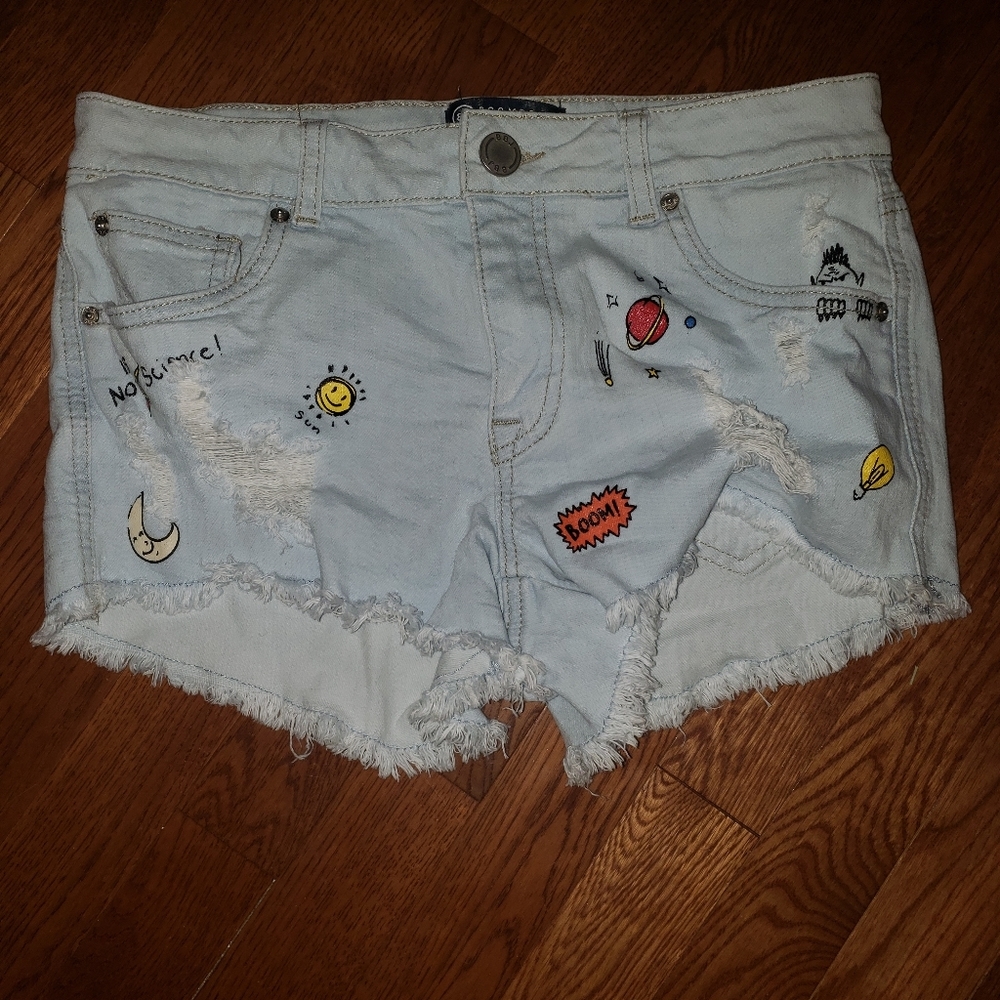 Boom Boom Jean shorts Misses Juniors sz 11 embroidered Y2K